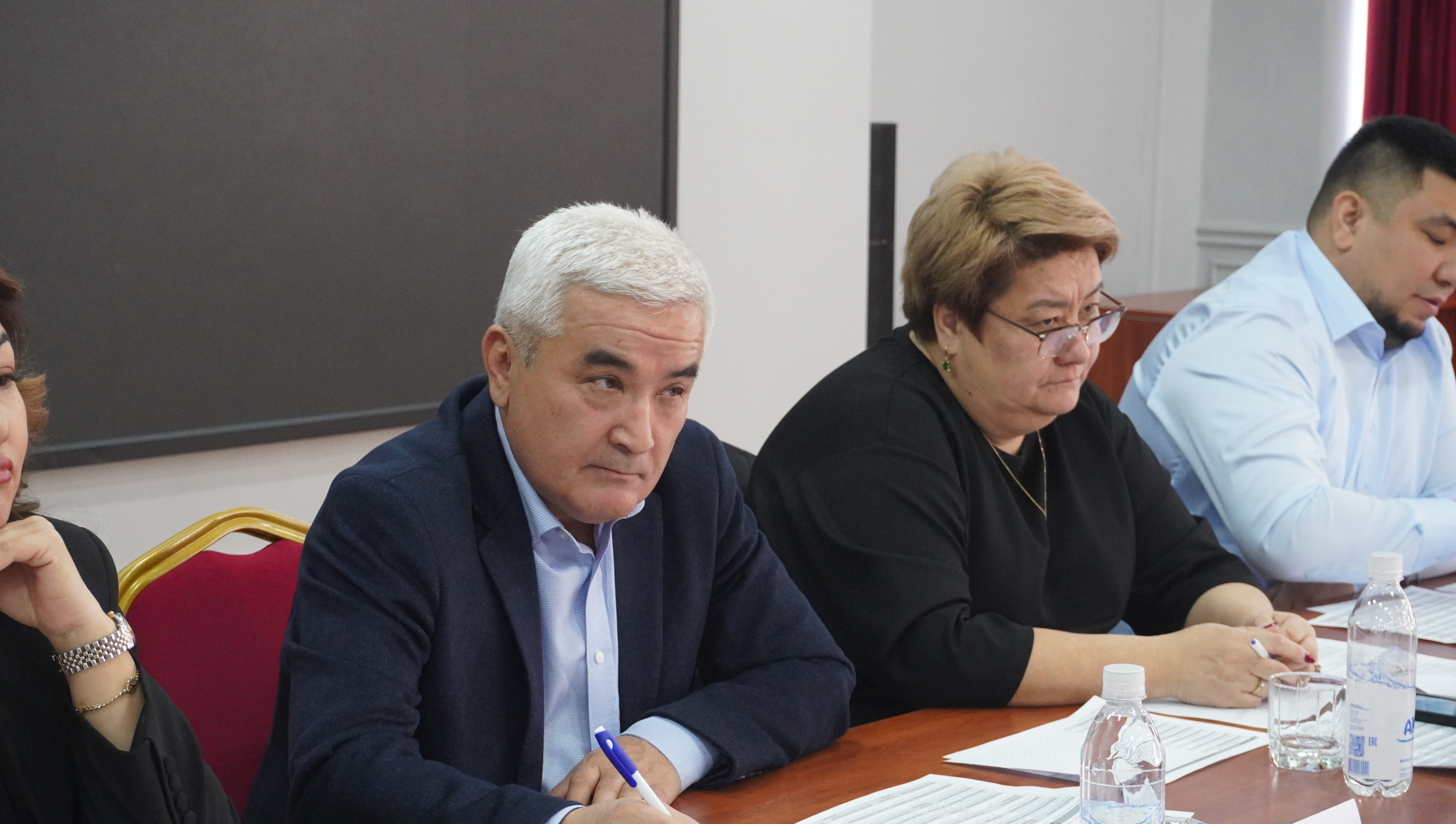 В Оше завершилось обучение агентов риелторских фирм в рамках программы ТПП КР (1)