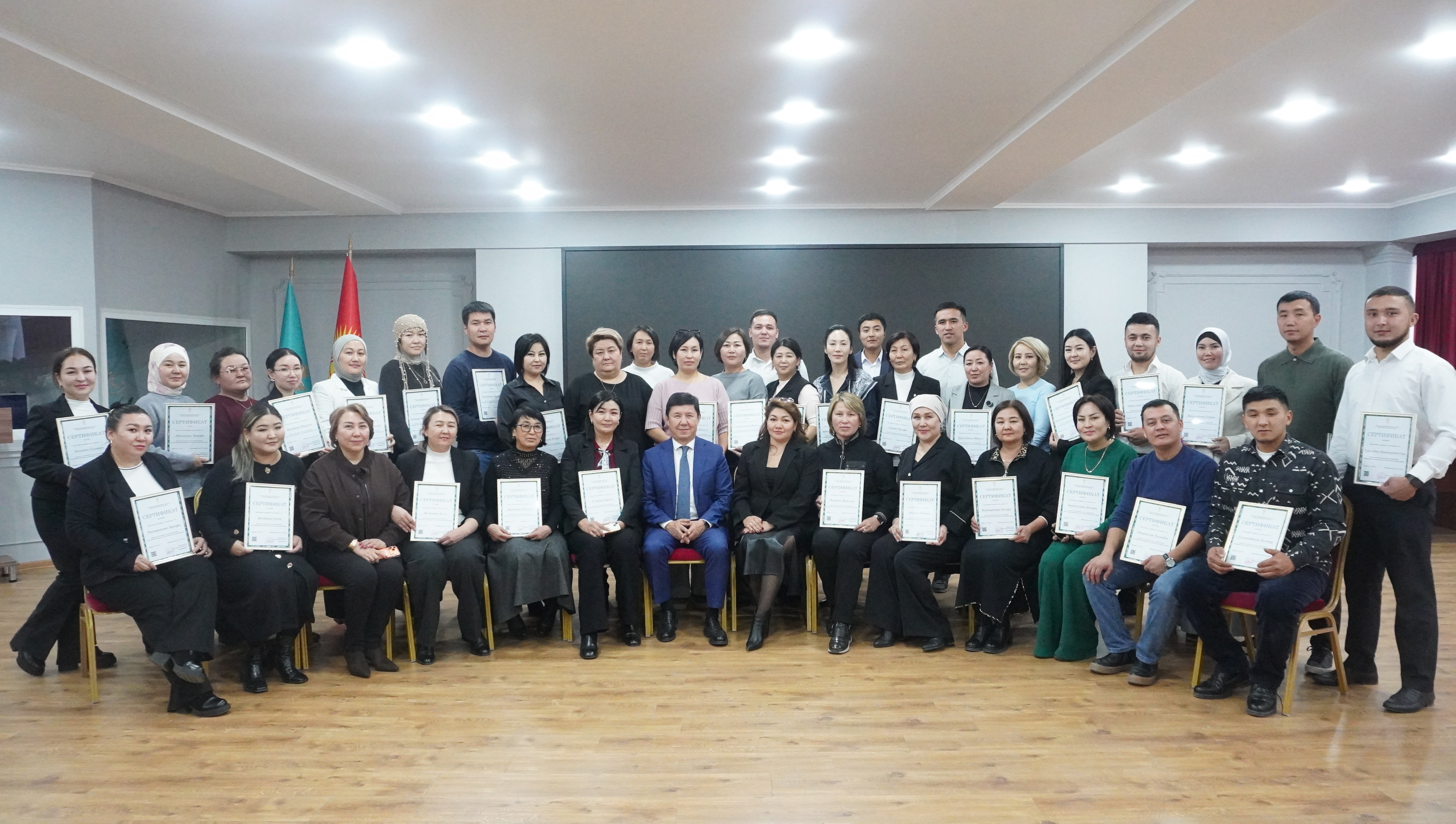 В Оше завершилось обучение агентов риелторских фирм в рамках программы ТПП КР (2)