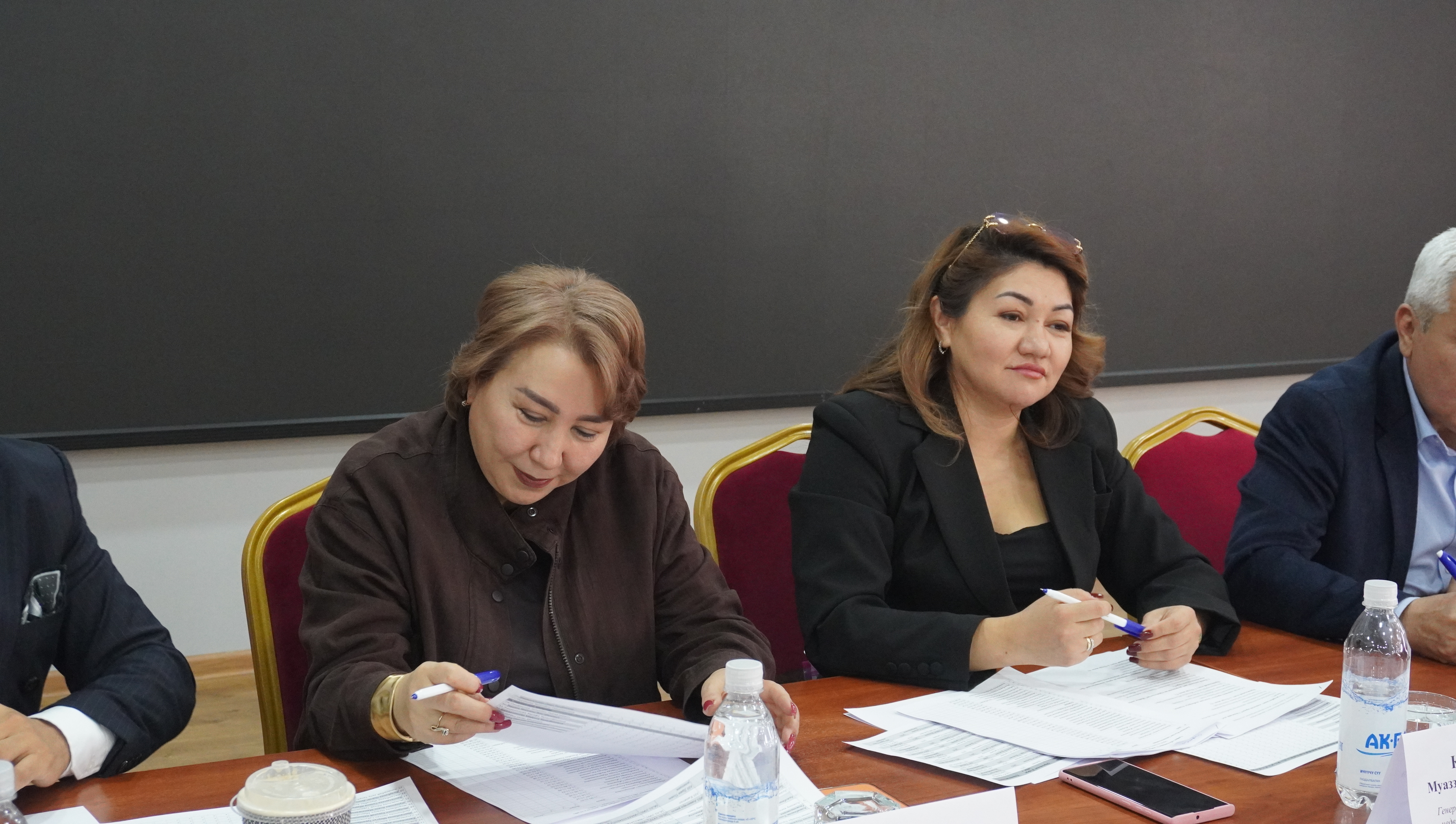 В Оше завершилось обучение агентов риелторских фирм в рамках программы ТПП КР (1)